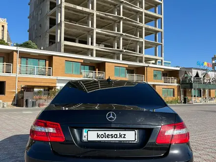 Mercedes-Benz E 200 2011 года за 6 500 000 тг. в Актау – фото 12