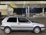 Volkswagen Golf 1993 года за 1 550 000 тг. в Алматы – фото 4