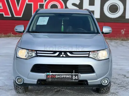 Mitsubishi Outlander 2013 года за 6 950 000 тг. в Актобе – фото 2