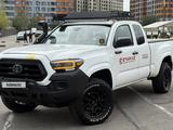 Toyota Tacoma 2022 года за 16 500 000 тг. в Алматы