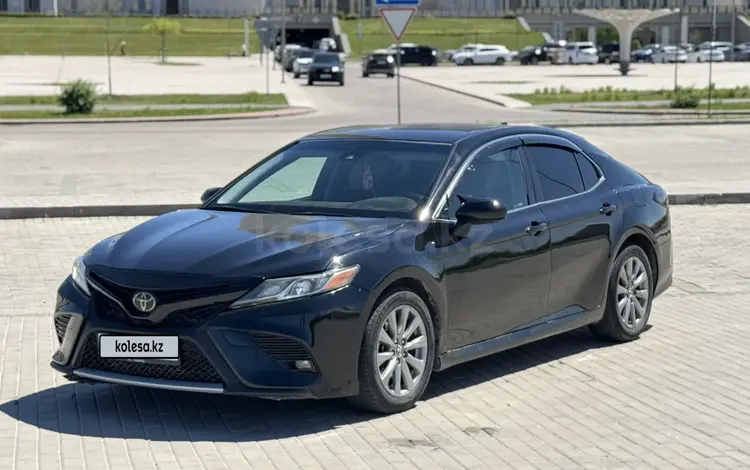 Toyota Camry 2020 года за 8 200 000 тг. в Астана