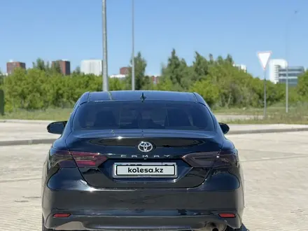 Toyota Camry 2020 года за 8 200 000 тг. в Астана – фото 5