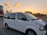 Hyundai Starex 2013 года за 9 500 000 тг. в Астана – фото 2
