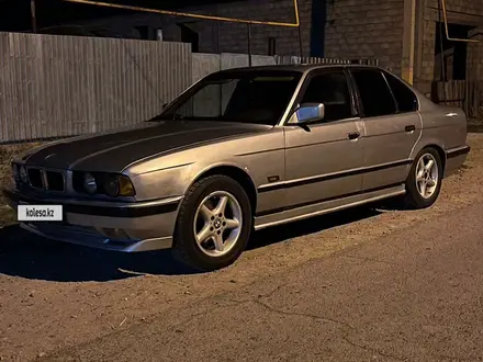 BMW 525 1991 года за 1 500 000 тг. в Тараз – фото 3