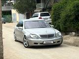 Mercedes-Benz S 500 1999 года за 2 500 000 тг. в Жанаозен