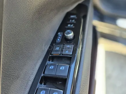 Toyota Camry 2019 года за 11 500 000 тг. в Костанай – фото 9