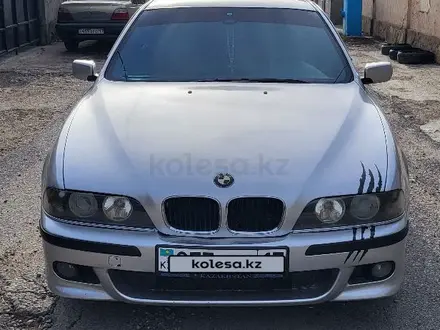 BMW 528 2000 года за 4 000 000 тг. в Шымкент