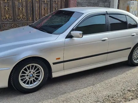 BMW 528 2000 года за 4 000 000 тг. в Шымкент – фото 7