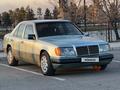 Mercedes-Benz E 200 1993 годаүшін2 200 000 тг. в Тараз