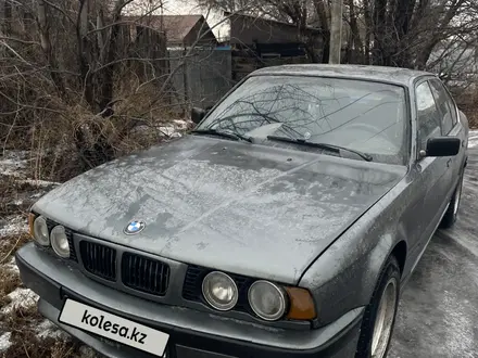 BMW 525 1996 года за 2 000 000 тг. в Семей – фото 2