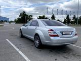 Mercedes-Benz S 500 2007 годаfor8 000 000 тг. в Тараз – фото 3