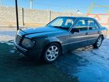 Mercedes-Benz E 220 1993 годаfor2 300 000 тг. в Алматы – фото 3