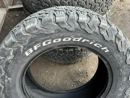 285/60/18 Bfgoodrich A/T. Комплект шин за 90 000 тг. в Алматы – фото 4