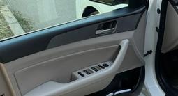 Hyundai Sonata Premium 2017 года за 8 000 000 тг. в Алматы – фото 4