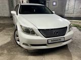 Lexus LS 460 2006 годаfor6 500 000 тг. в Алматы – фото 3