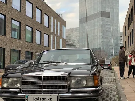 Ретро-автомобили Mercedes-Benz 1977 года за 19 900 900 тг. в Алматы – фото 13