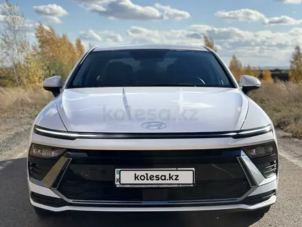 Hyundai Sonata 2024 года за 12 300 000 тг. в Астана – фото 2