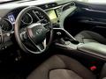 Toyota Camry 2017 года за 9 999 999 тг. в Алматы – фото 8