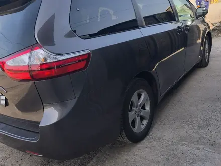 Toyota Sienna 2016 года за 13 700 000 тг. в Алматы – фото 3
