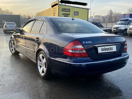 Mercedes-Benz E 320 2002 года за 5 000 000 тг. в Алматы – фото 4