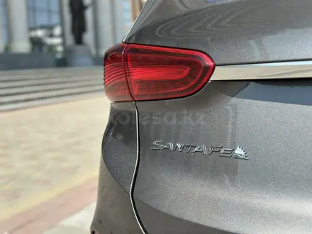 Hyundai Santa Fe 2020 года за 15 700 000 тг. в Петропавловск – фото 11