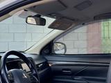 Mitsubishi Outlander 2015 года за 8 700 000 тг. в Алматы – фото 4