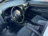 Mitsubishi Outlander 2015 года за 8 700 000 тг. в Алматы – фото 2