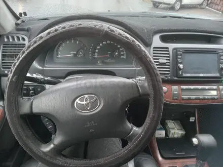 Toyota Camry 2002 года за 4 600 000 тг. в Есик – фото 11