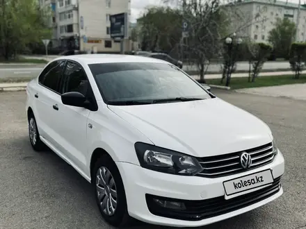 Volkswagen Polo 2017 года за 5 750 000 тг. в Уральск
