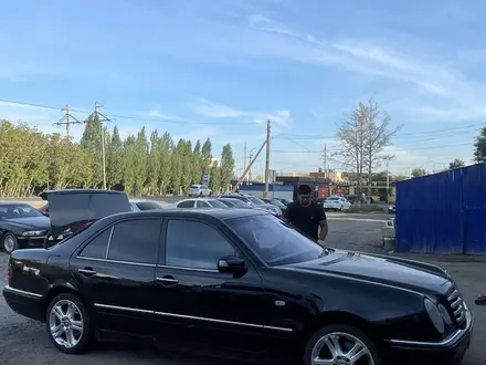 Mercedes-Benz E 320 1998 года за 2 800 000 тг. в Шымкент