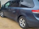 Toyota Sienna 2013 года за 11 500 000 тг. в Атырау – фото 2