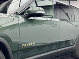 Rivian R1S 2023 года за 49 000 000 тг. в Алматы – фото 4