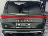 Rivian R1S 2023 года за 49 000 000 тг. в Алматы – фото 5