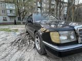 Mercedes-Benz E 230 1992 года за 1 450 000 тг. в Тараз