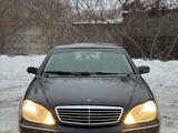 Mercedes-Benz S 320 2000 года за 2 800 000 тг. в Павлодар – фото 2