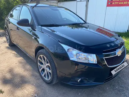 Chevrolet Cruze 2012 года за 3 900 000 тг. в Уральск – фото 7