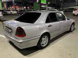 Mercedes-Benz C 200 2000 годаүшін2 500 000 тг. в Атырау – фото 4