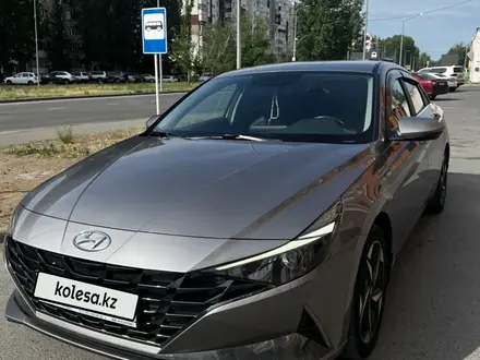 Hyundai Elantra 2021 года за 9 600 000 тг. в Павлодар – фото 2
