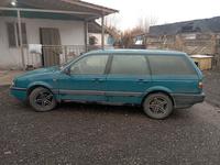 Volkswagen Passat 1992 годаfor1 200 000 тг. в Караганда