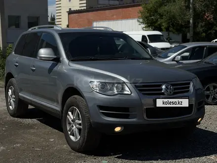 Volkswagen Touareg 2008 года за 7 000 000 тг. в Астана – фото 3