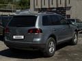 Volkswagen Touareg 2008 года за 7 000 000 тг. в Астана – фото 4