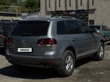 Volkswagen Touareg 2008 года за 7 000 000 тг. в Астана – фото 4