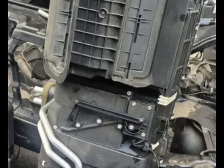 Корпус печки на Мерседес Бенц S220 привазной с Японии в за 40 000 тг. в Алматы