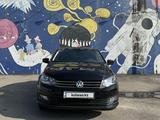 Volkswagen Polo 2016 года за 6 200 000 тг. в Алматы – фото 3