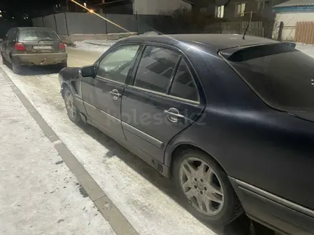 Mercedes-Benz E 320 1997 года за 2 700 000 тг. в Астана – фото 13