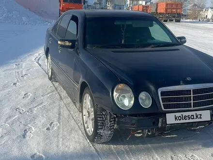 Mercedes-Benz E 320 1997 года за 2 700 000 тг. в Астана – фото 4