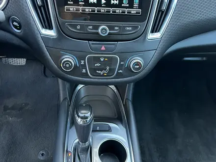 Chevrolet Malibu 2018 года за 8 000 000 тг. в Шымкент – фото 11