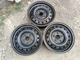 Оригинальные металлические диски на автомашину Honda (R15 5*114.3 за 45 000 тг. в Астана