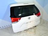 Крышка багажника Toyota Sienna за 530 000 тг. в Тараз – фото 3