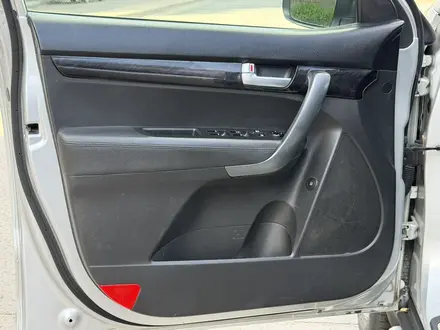 Kia Sorento 2014 года за 7 500 000 тг. в Астана – фото 54
